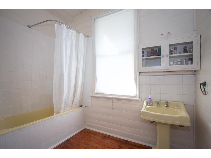 66 Barkly Street, Sunbury VIC 3429