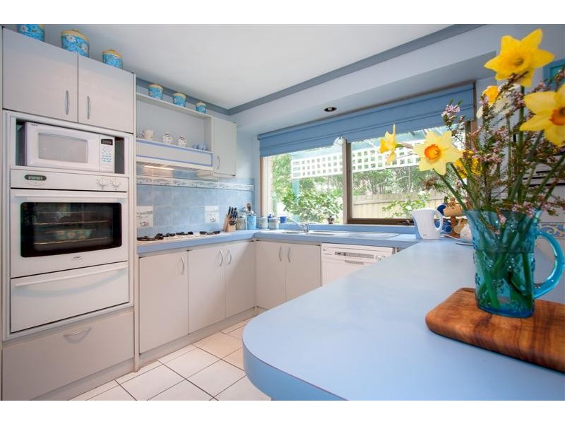 10 Chicola Close, Sunbury VIC 3429