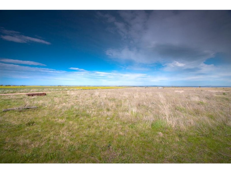 817-825 Mt Aitken Road, Sunbury VIC 3429