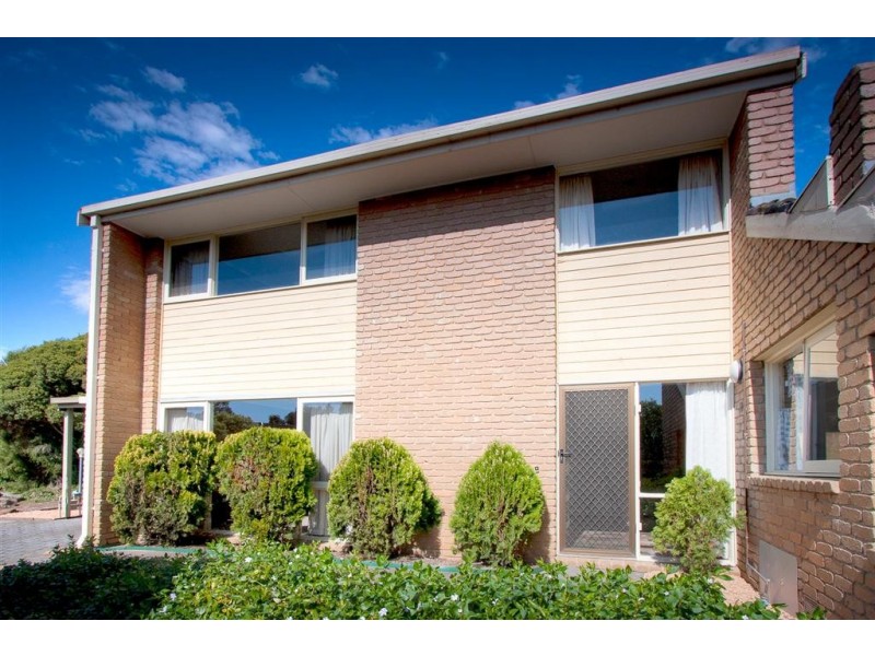 11/28-30 Darbyshire Street, Sunbury VIC 3429