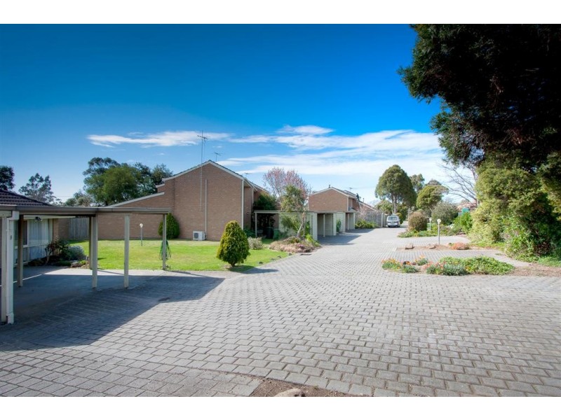 11/28-30 Darbyshire Street, Sunbury VIC 3429