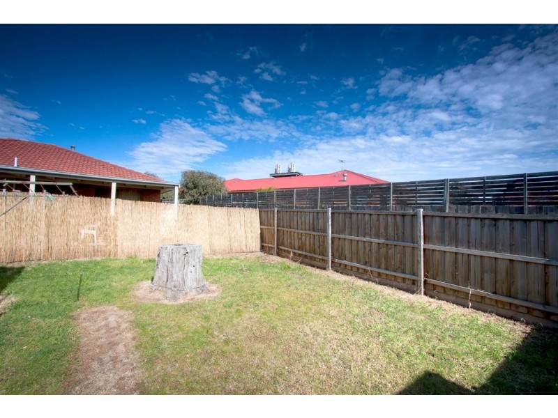 11/28-30 Darbyshire Street, Sunbury VIC 3429