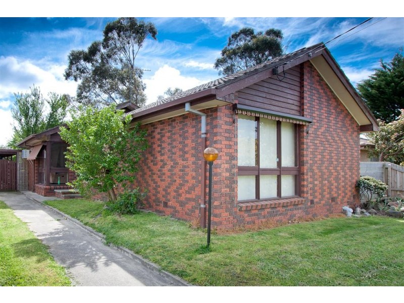 68 Keith Avenue, Sunbury VIC 3429