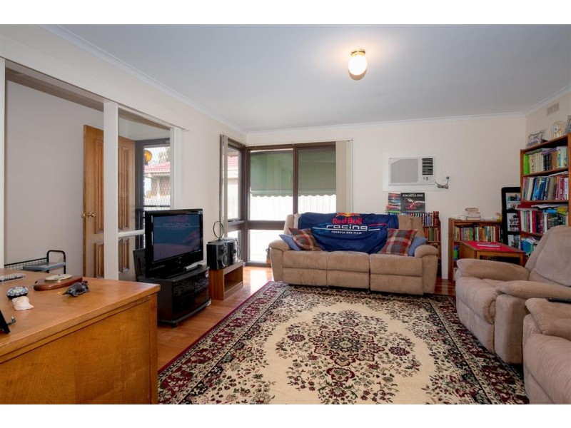 68 Keith Avenue, Sunbury VIC 3429