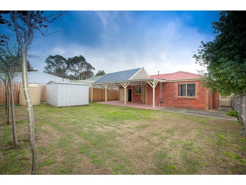 13 Hume Street, Sunbury VIC 3429