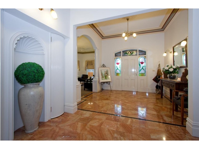 25 Callander Close, Sunbury VIC 3429