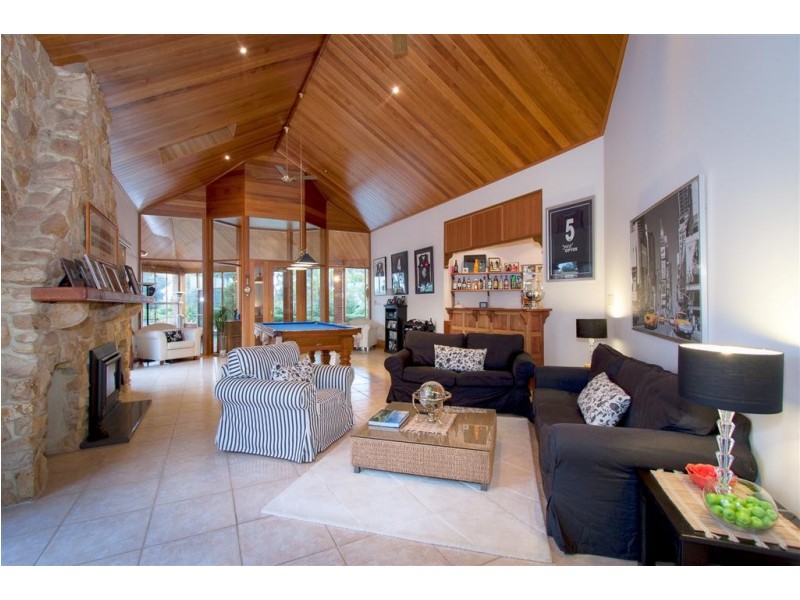 25 Callander Close, Sunbury VIC 3429