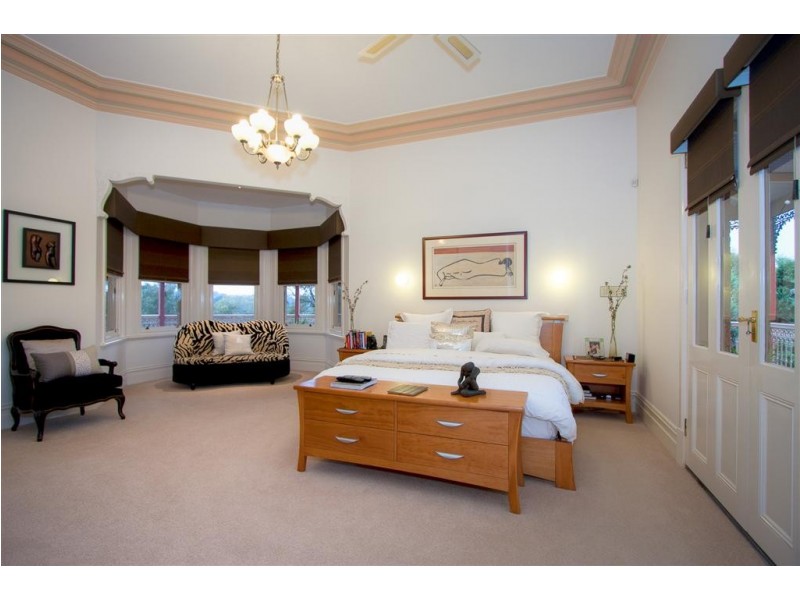 25 Callander Close, Sunbury VIC 3429