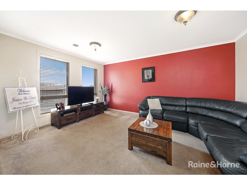 745 Elizabeth Drive, Sunbury VIC 3429
