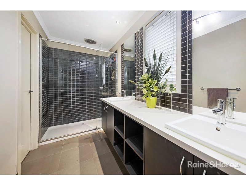 745 Elizabeth Drive, Sunbury VIC 3429