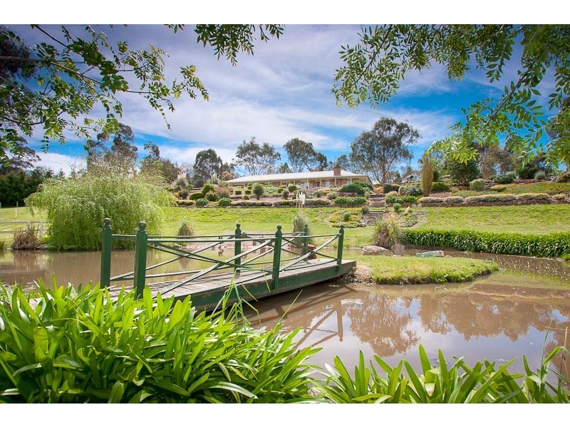 535 Racecourse Road, Sunbury VIC 3429