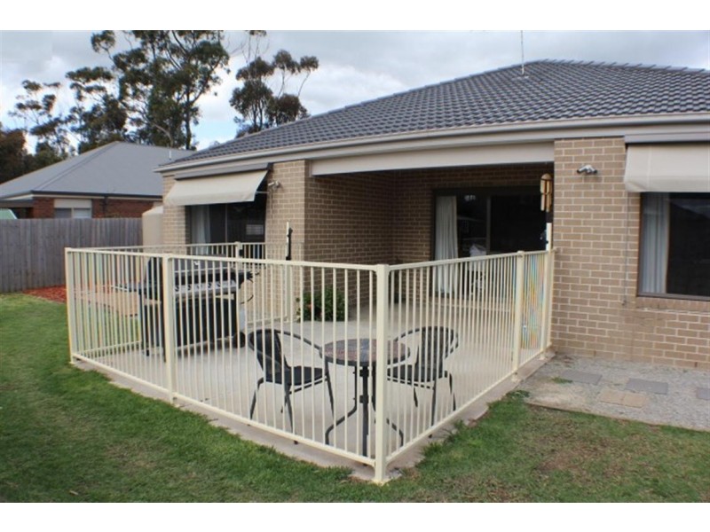 3 Highgrove Drive, Sunbury VIC 3429