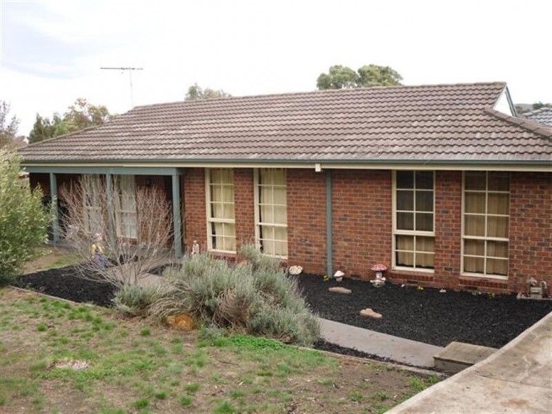 246 Elizabeth Drive, Sunbury VIC 3429