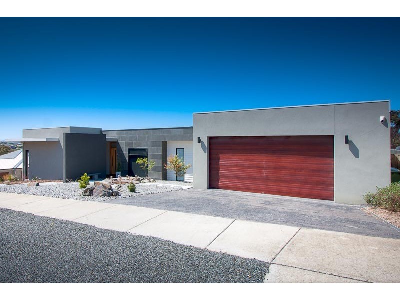 5 Hanke Place, Sunbury VIC 3429