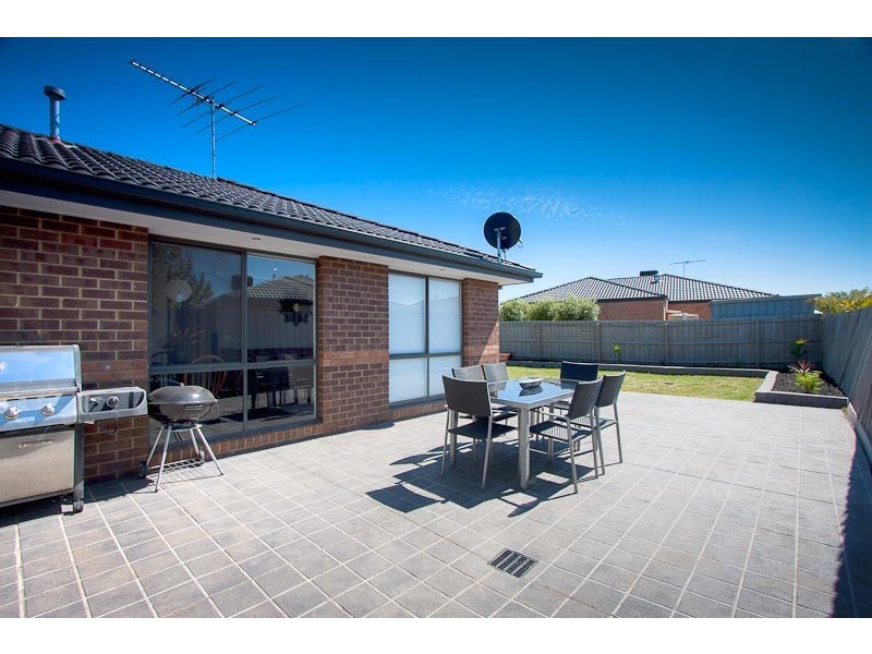 29 Massie Circuit, Sunbury VIC 3429