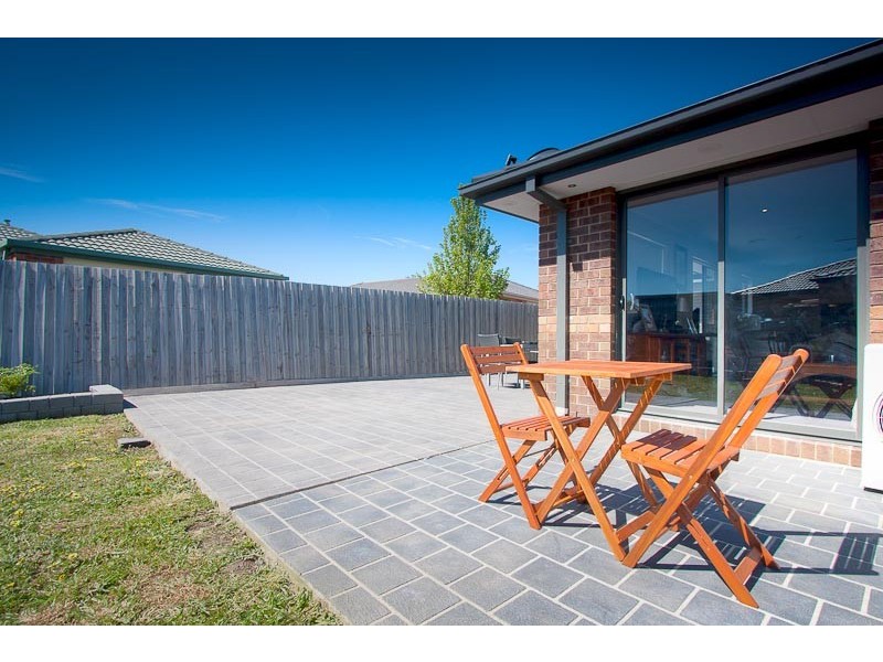 29 Massie Circuit, Sunbury VIC 3429