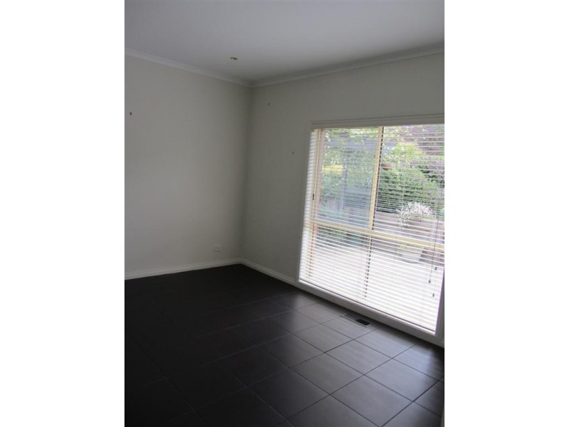 7 MACDONALD PLACE, Sunbury VIC 3429