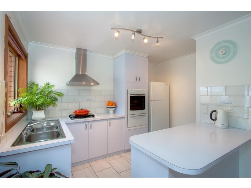 13 HUME STREET, Sunbury VIC 3429