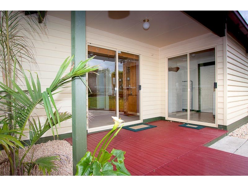 181 O’Shanassy Street, Sunbury VIC 3429