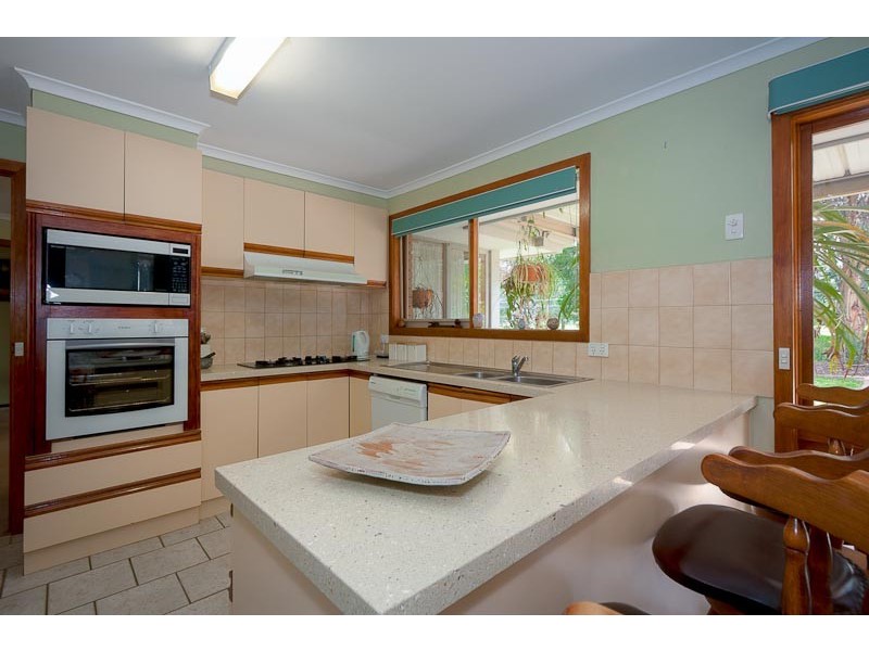 94 Muirfield Drive, Sunbury VIC 3429