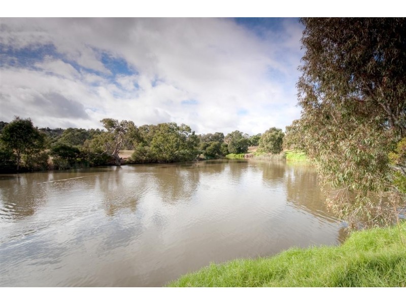 45 Jackson Street, Sunbury VIC 3429