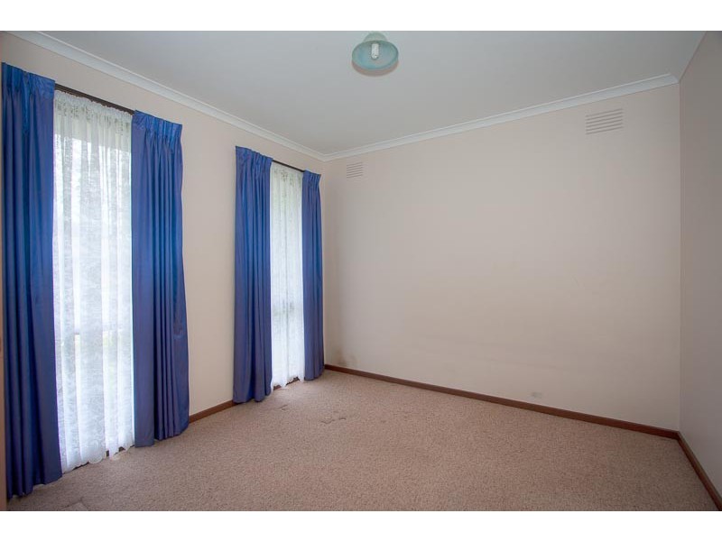 44 McEwen Drive, Sunbury VIC 3429