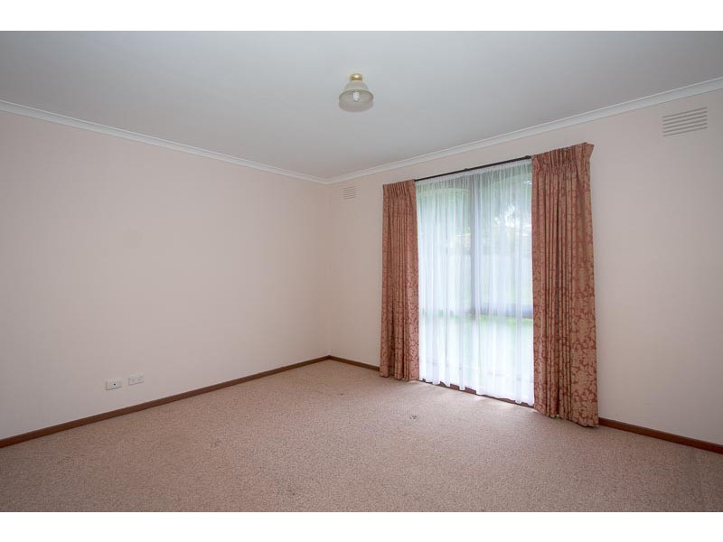44 McEwen Drive, Sunbury VIC 3429