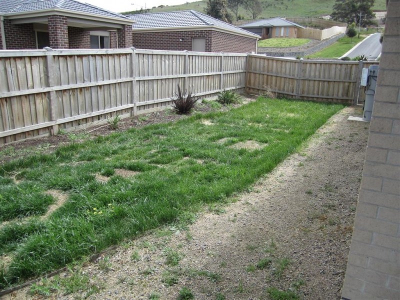 141 PHILLIP DRIVE, Sunbury VIC 3429