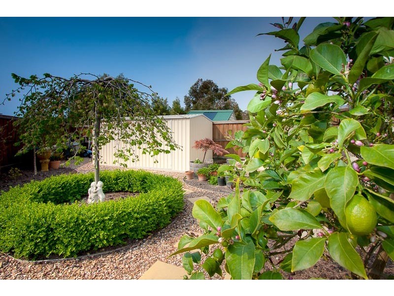 22 Twin Creek Court, Sunbury VIC 3429