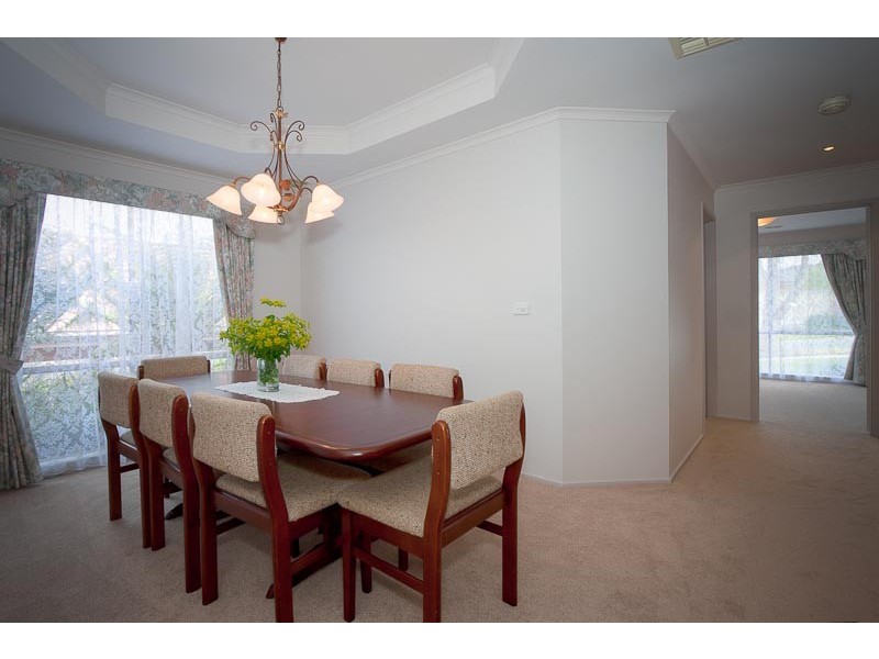 20 Heatherbrae Crescent, Sunbury VIC 3429