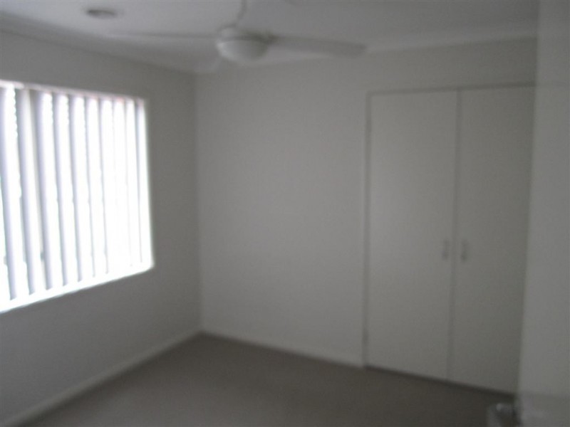 141 PHILLIP DRIVE, Sunbury VIC 3429