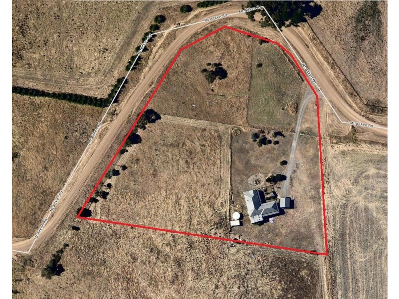 817-825 Mt Aitken Road, Diggers Rest VIC 3427