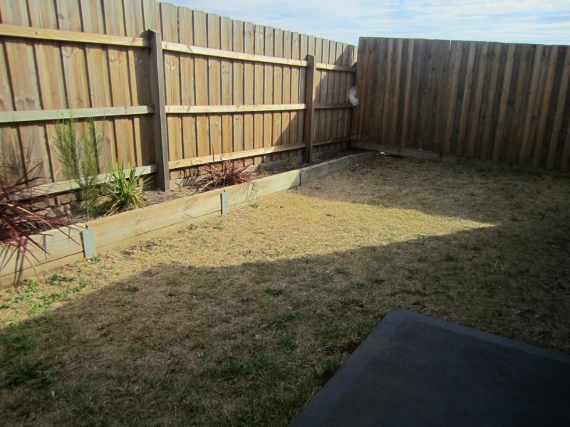 27 KEEPER STREET, Sunbury VIC 3429