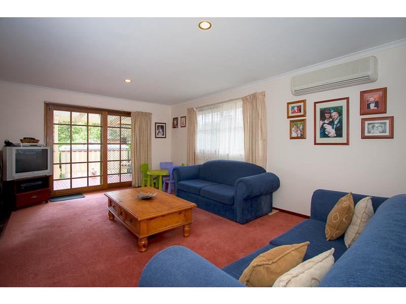 10 Crawford Way, Sunbury VIC 3429