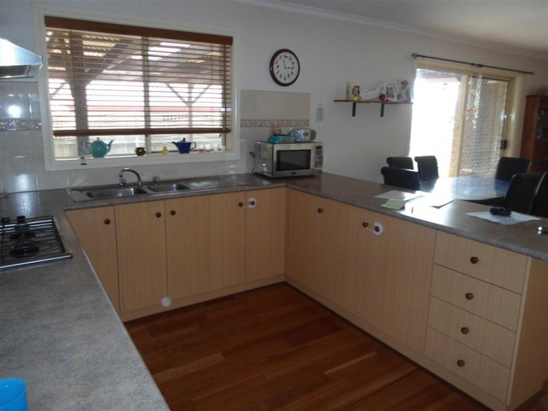 18 CITRIODORA CIRCUIT, Sunbury VIC 3429