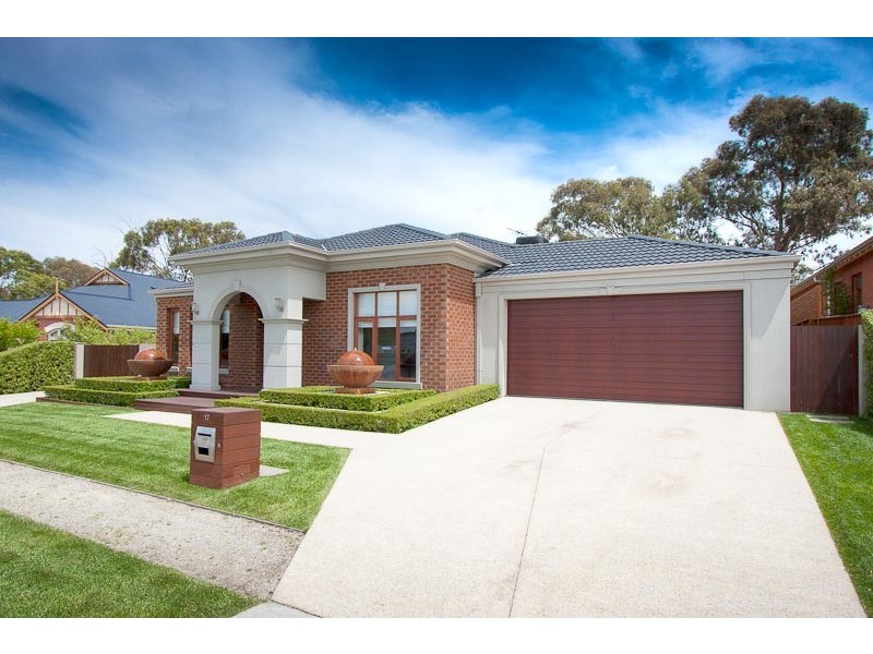17 Twin Creek Court, Sunbury VIC 3429