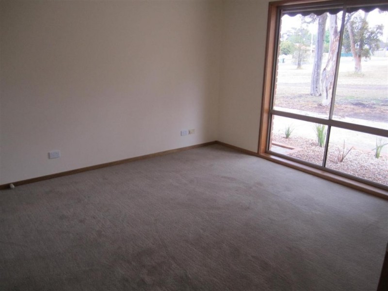 74A PASLEY STREET, Sunbury VIC 3429