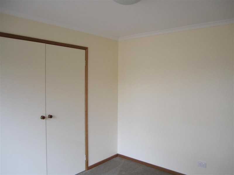 74A PASLEY STREET, Sunbury VIC 3429