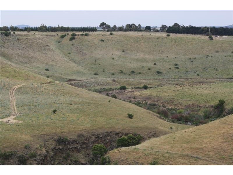 210 Palmer Road, Sunbury VIC 3429