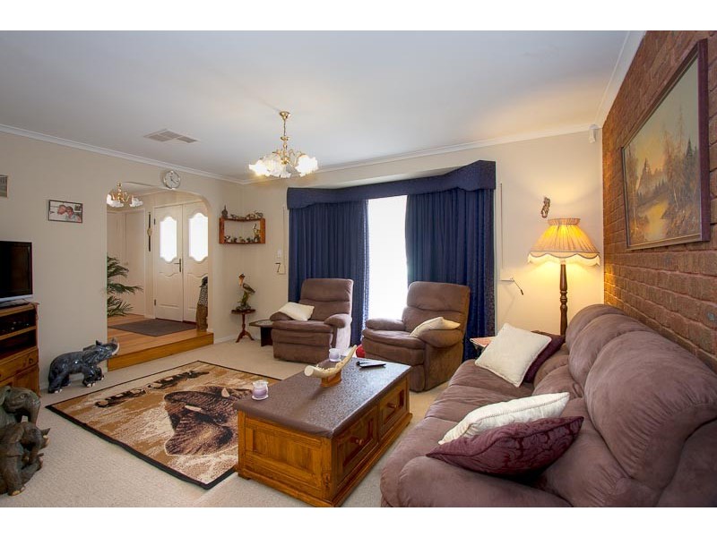 70 Welcome Road, Diggers Rest VIC 3427