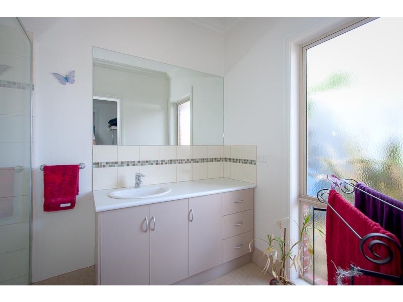 14 Timins Street, Sunbury VIC 3429