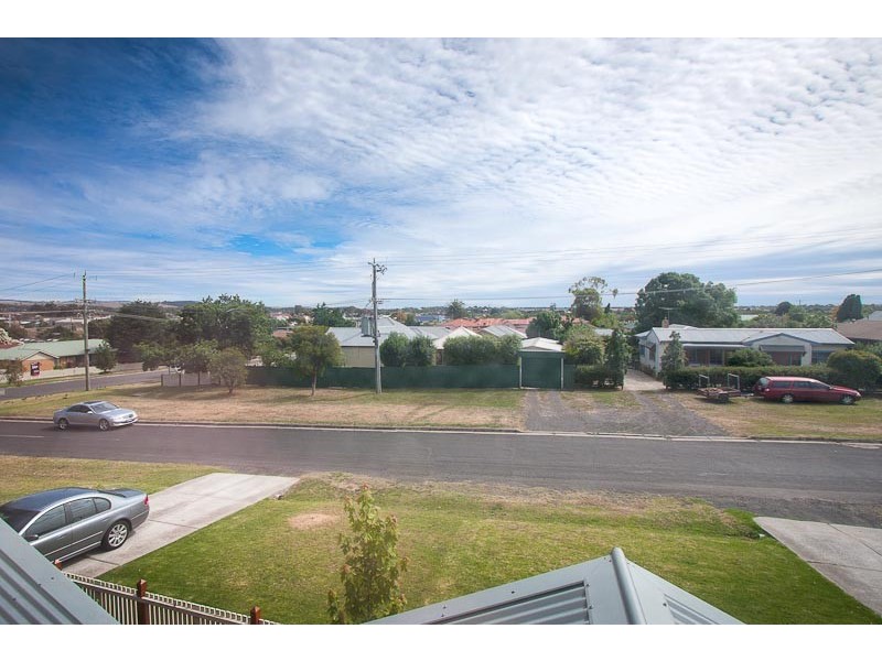 14 Timins Street, Sunbury VIC 3429