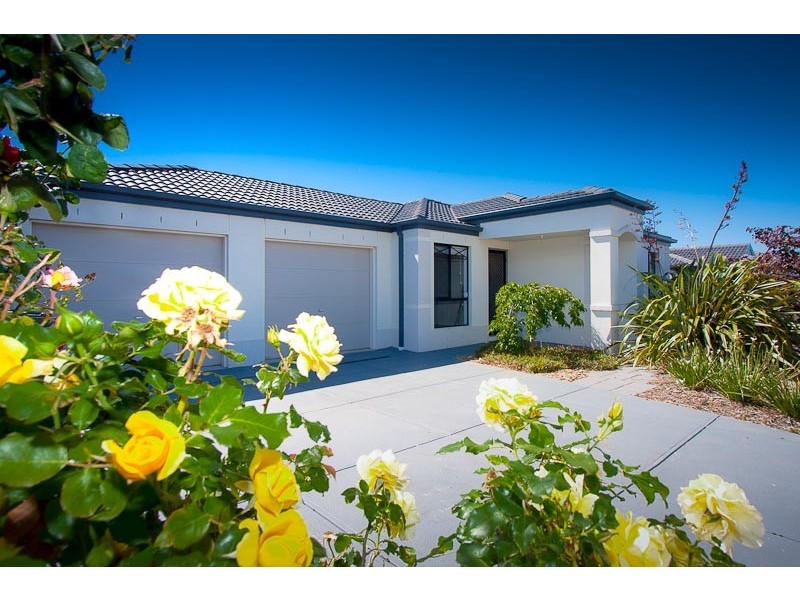 6 Caitlyn Street, Sunbury VIC 3429