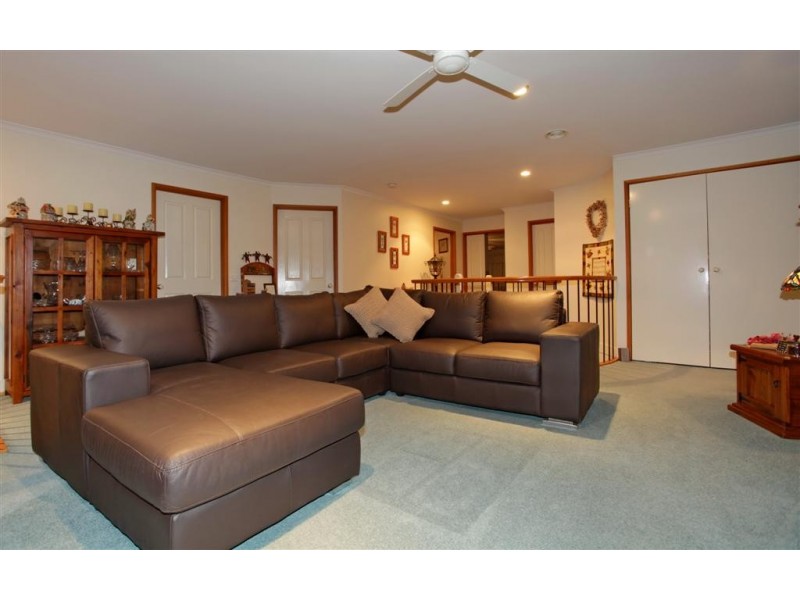 29 Fullwood Drive, Sunbury VIC 3429