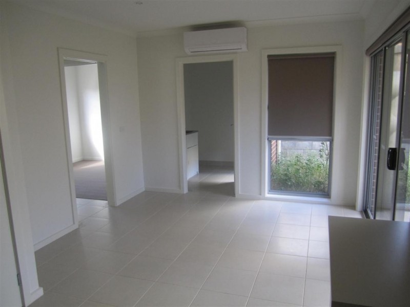 6/9 BANNERMAN COURT, Sunbury VIC 3429