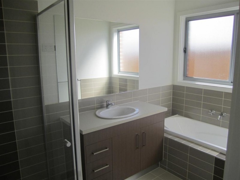 6/9 BANNERMAN COURT, Sunbury VIC 3429