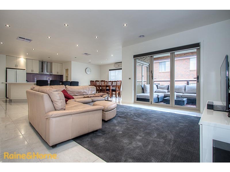27 Sassafras Drive, Sunbury VIC 3429
