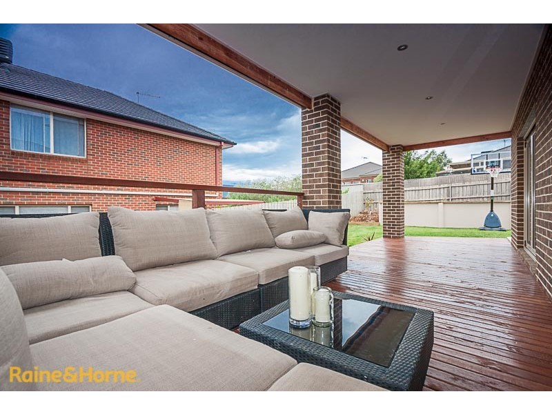 27 Sassafras Drive, Sunbury VIC 3429