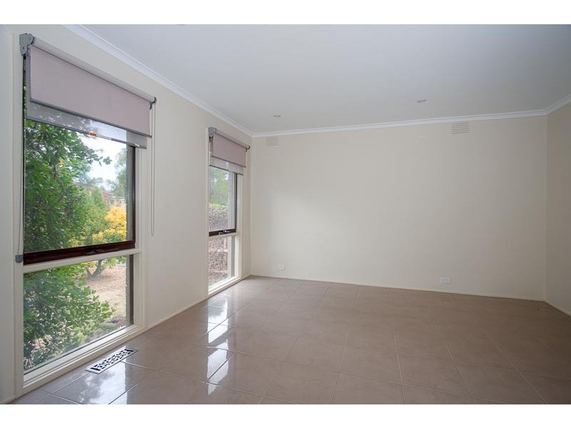 2 Buvelot Place, Sunbury VIC 3429