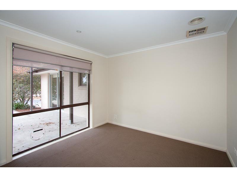2 Buvelot Place, Sunbury VIC 3429